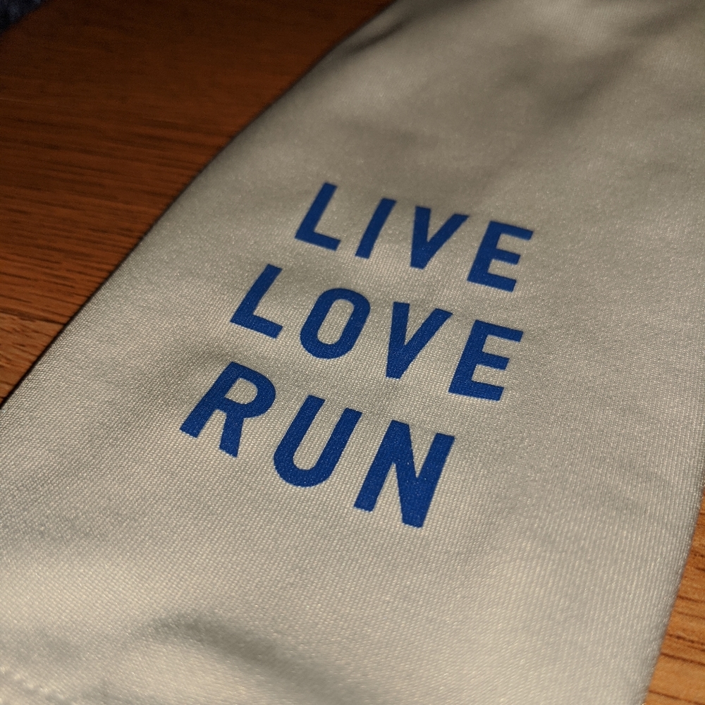 Running Jacket - Picture 2 of 2